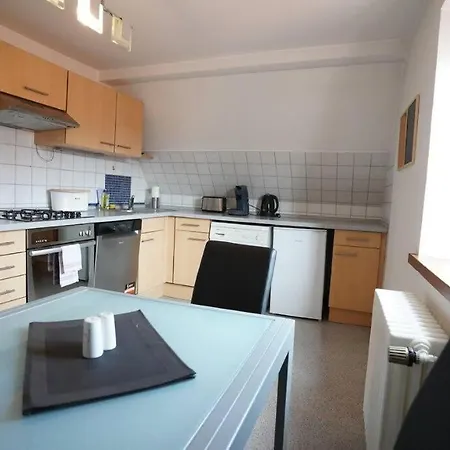 Apartment City- In Lage *